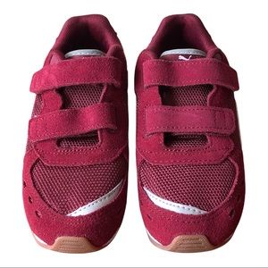 NWOB Puma sneakers toddler size 9